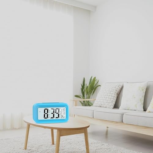 Hooporia Blue Alarm Clock with LCD Screen and Snooze Function