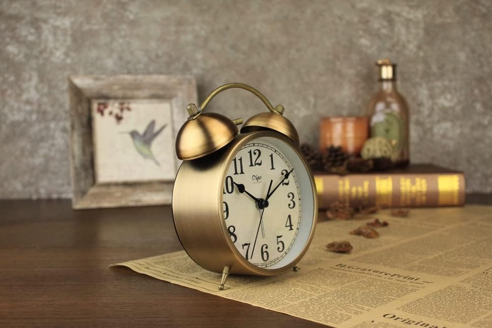 Maxspace Metal Golden Table Clock with Alarm
