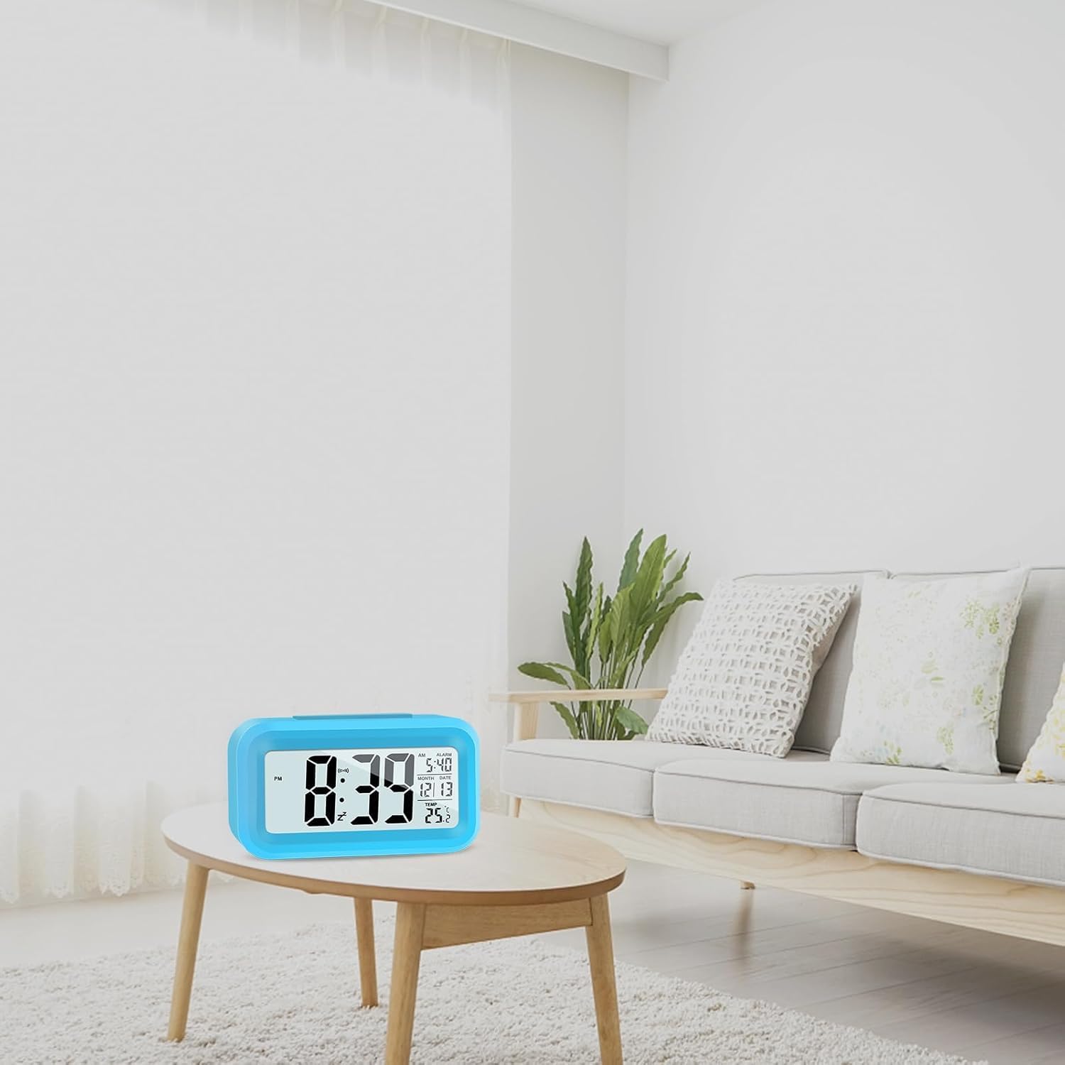 Hooporia Blue Alarm Clock with LCD Screen and Snooze Function
