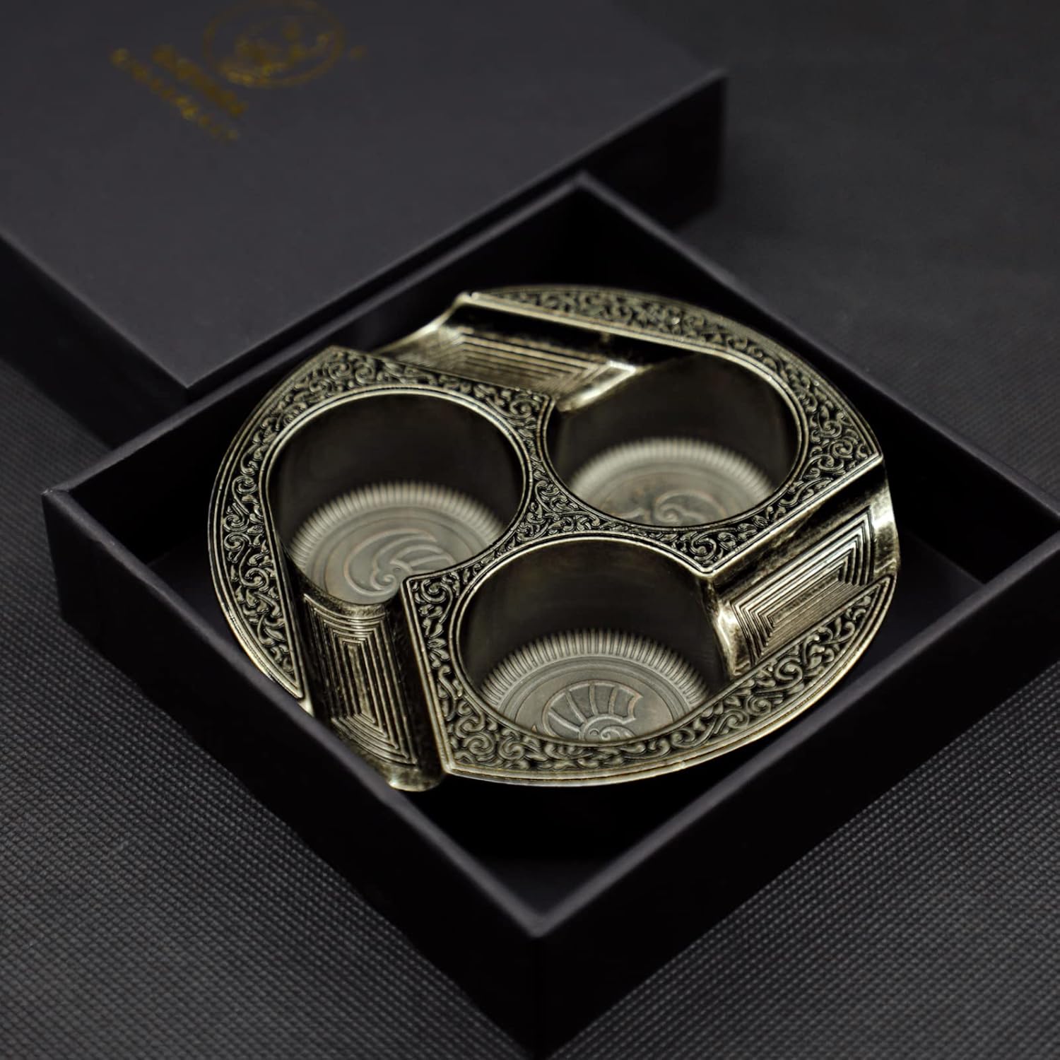 GUEVARA 3 Holder Gold Cigar Ashtray for Home and Patio