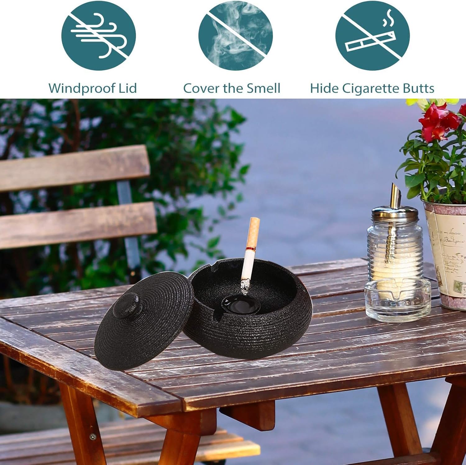 Black Ceramic Cigarette Ashtray with Lid