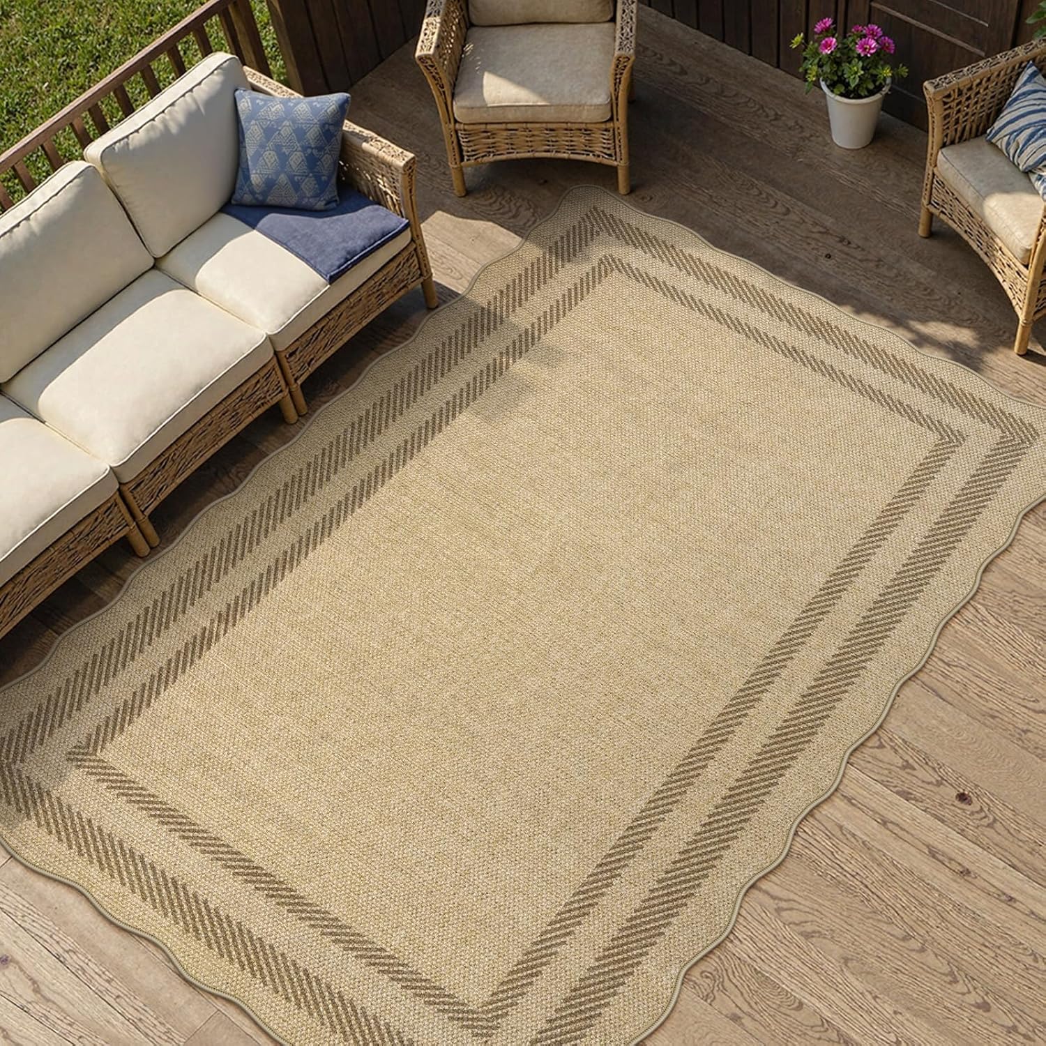 Livebox Scalloped Easy Jute 3x5 Outdoor Rug